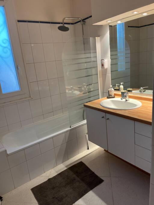 Appartement 2 Chambres Нарбонна Экстерьер фото
